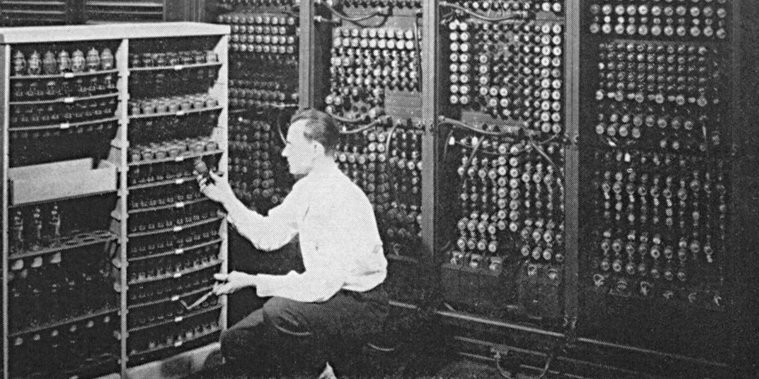 1946: ENIAC ukończony